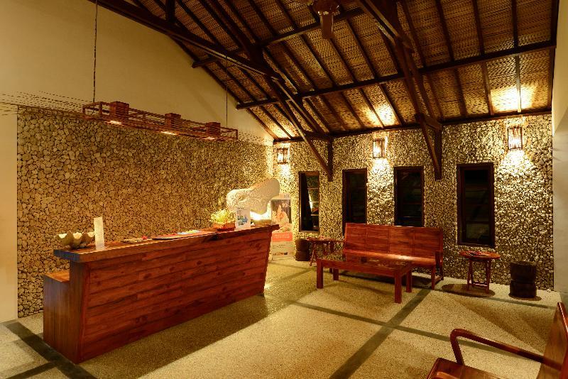 Cocotinos Resort 3*